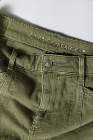 Дамски дънки American Eagle, Размер M, Цвят Зелен, Цена 30,45 лв.