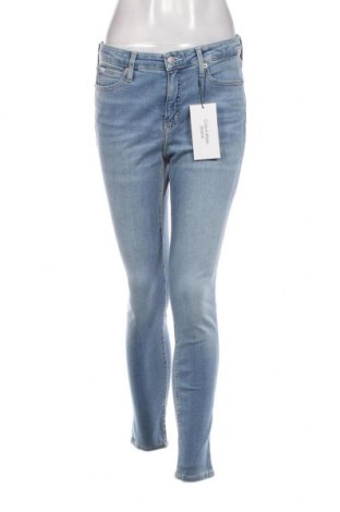 Damskie jeansy Calvin Klein Jeans, Rozmiar S, Kolor Niebieski, Cena 241,81 zł