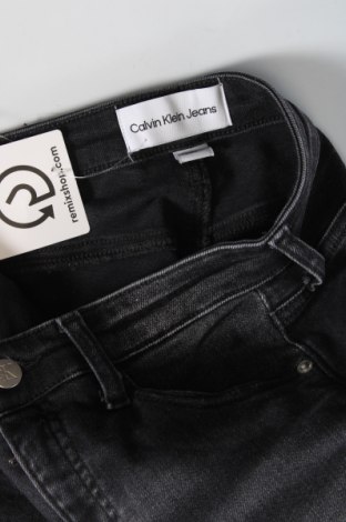 Blugi de femei Calvin Klein Jeans, Mărime XS, Culoare Gri, Preț 269,41 Lei
