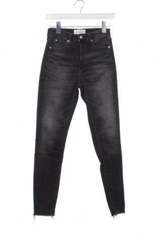 Γυναικείο Τζίν Calvin Klein Jeans, Μέγεθος XS, Χρώμα Γκρί, Τιμή 77,94 €