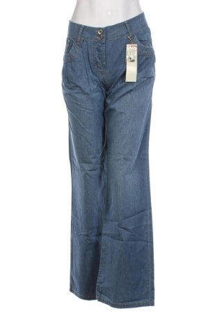 Blugi de femei Carrera Jeans, Mărime M, Culoare Albastru, Preț 84,74 Lei