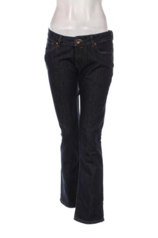 Γυναικείο Τζίν Cross, Μέγεθος M, Χρώμα Μπλέ, Τιμή 2,67 €