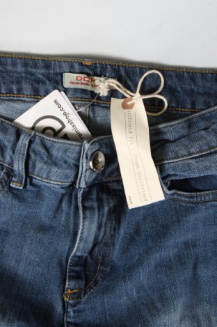 Damen Jeans DDP, Größe M, Farbe Blau, Preis 23,71 €