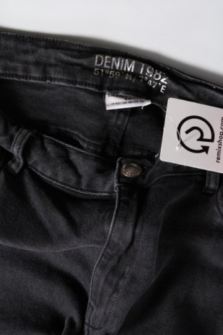 Damen Jeans Denim 1982, Größe XL, Farbe Grau, Preis 9,00 €