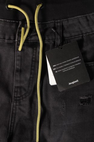 Damskie jeansy Desigual, Rozmiar XL, Kolor Szary, Cena 257,48 zł