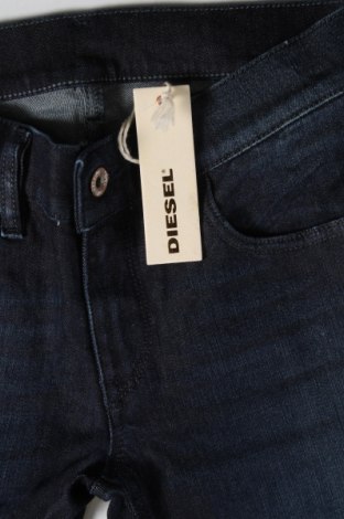 Damskie jeansy Diesel, Rozmiar XS, Kolor Niebieski, Cena 122,05 zł
