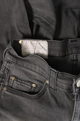 Damen Jeans Dondup, Größe XS, Farbe Grau, Preis 7,57 €