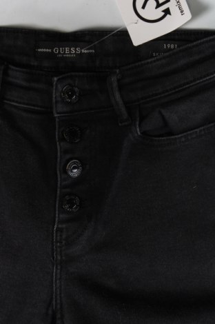 Dámske džínsy  Guess, Veľkosť S, Farba Čierna, Cena  27,67 €