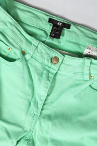 Дамски дънки H&M, Размер S, Цвят Зелен, Цена 10,00 лв.