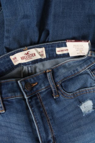 Blugi de femei Hollister, Mărime XS, Culoare Albastru, Preț 286,18 Lei