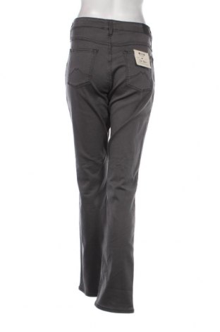 Damen Jeans Mustang, Größe XL, Farbe Grau, Preis 44,85 €