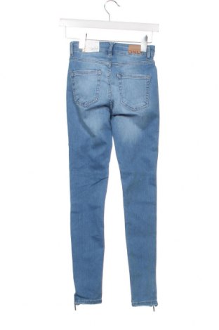 Damskie jeansy ONLY, Rozmiar XS, Kolor Niebieski, Cena 48,99 zł