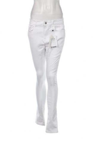 Γυναικείο Τζίν ONLY Carmakoma, Μέγεθος L, Χρώμα Λευκό, Τιμή 14,02 €