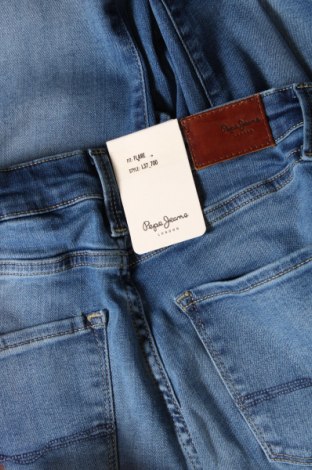 Γυναικείο Τζίν Pepe Jeans, Μέγεθος M, Χρώμα Μπλέ, Τιμή 16,49 €