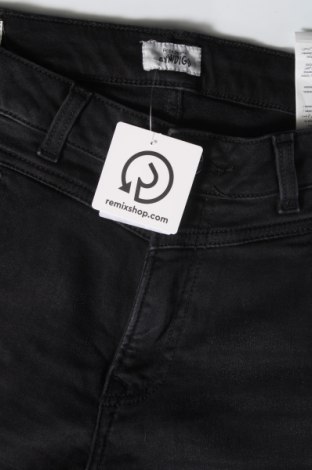 Blugi de femei Pepe Jeans, Mărime M, Culoare Negru, Preț 116,51 Lei