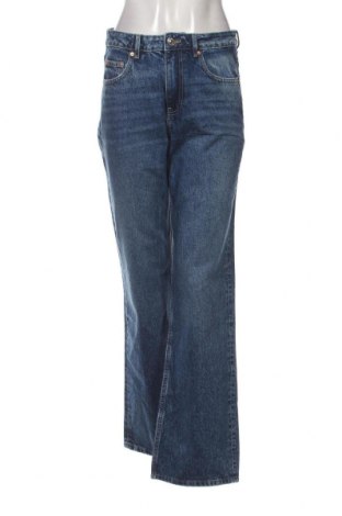 Дамски дънки Perfect Jeans By Gina Tricot, Размер S, Цвят Син, Цена 27,20 лв.