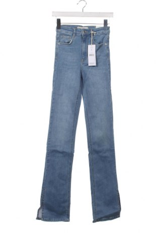 Dámske džínsy  Perfect Jeans By Gina Tricot, Veľkosť S, Farba Modrá, Cena  12,27 €