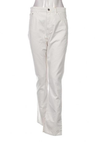 Γυναικείο Τζίν Perfect Jeans By Gina Tricot, Μέγεθος M, Χρώμα Λευκό, Τιμή 15,07 €