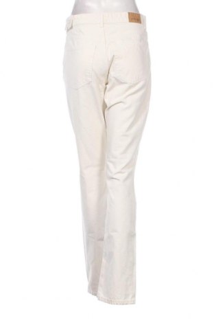 Γυναικείο Τζίν Perfect Jeans By Gina Tricot, Μέγεθος M, Χρώμα Λευκό, Τιμή 10,16 €