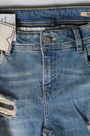 Damen Jeans Reiko, Größe S, Farbe Blau, Preis 12,80 €
