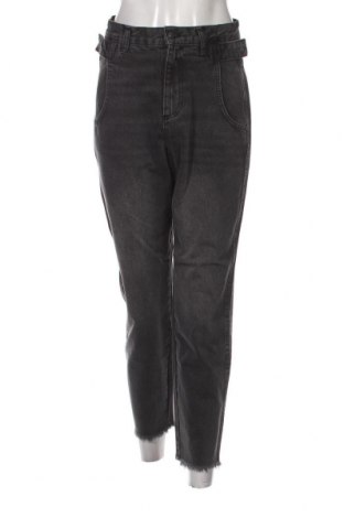 Dámske džínsy  Sisley, Veľkosť S, Farba Čierna, Cena  26,56 €