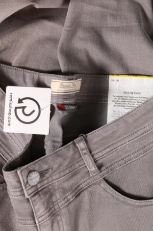 Damen Jeans Street One, Größe M, Farbe Grau, Preis 8,07 €