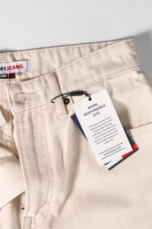 Γυναικείο Τζίν Tommy Jeans, Μέγεθος S, Χρώμα  Μπέζ, Τιμή 98,45 €