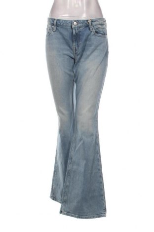 Дамски дънки Tommy Jeans, Размер M, Цвят Син, Цена 150,15 лв.