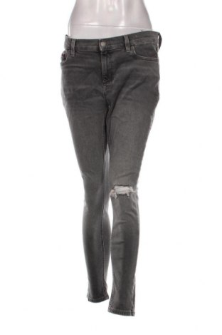 Damen Jeans Tommy Jeans, Größe XL, Farbe Grau, Preis 104,49 €