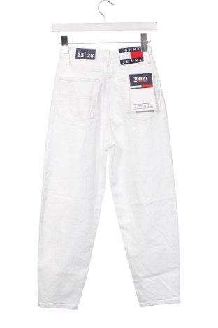 Γυναικείο Τζίν Tommy Jeans, Μέγεθος XS, Χρώμα Λευκό, Τιμή 142,89 €