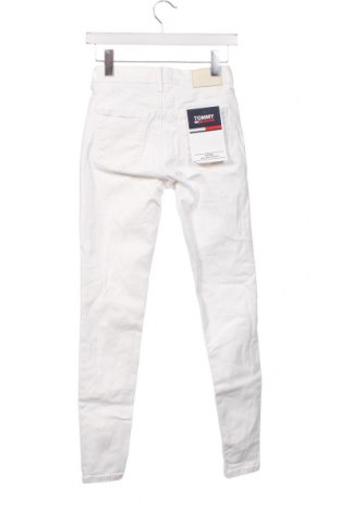 Blugi de femei Tommy Jeans, Mărime XS, Culoare Alb, Preț 265,95 Lei