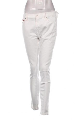 Дамски дънки Tommy Jeans, Размер XL, Цвят Бял, Цена 138,60 лв.