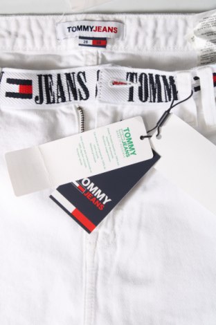 Dámske džínsy  Tommy Jeans, Veľkosť M, Farba Biela, Cena  130,98 €