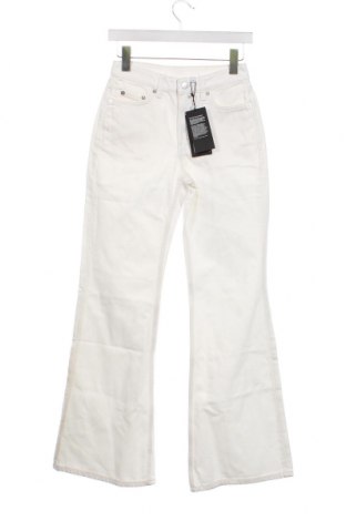 Damen Jeans Weekday, Größe XS, Farbe Weiß, Preis 13,10 €