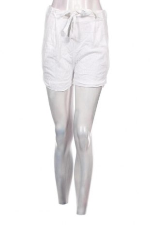 Γυναικείο κοντό παντελόνι, Μέγεθος S, Χρώμα Λευκό, Τιμή 2,23 €