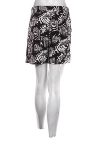 Γυναικείο κοντό παντελόνι, Μέγεθος M, Χρώμα Πολύχρωμο, Τιμή 3,76 €