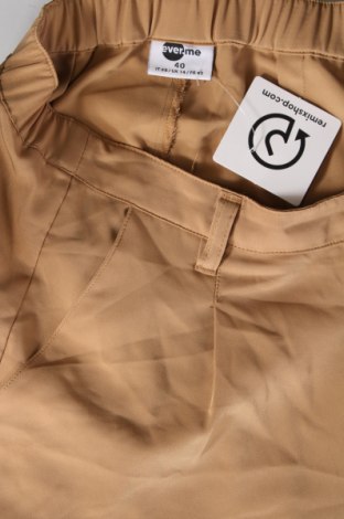 Дамски къс панталон, Размер M, Цвят Кафяв, Цена 19,00 лв.