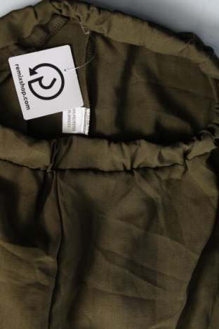 Pantaloni scurți de femei, Mărime S, Culoare Verde, Preț 15,63 Lei