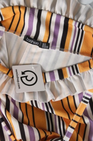 Damen Shorts Boohoo, Größe XS, Farbe Mehrfarbig, Preis 9,62 €