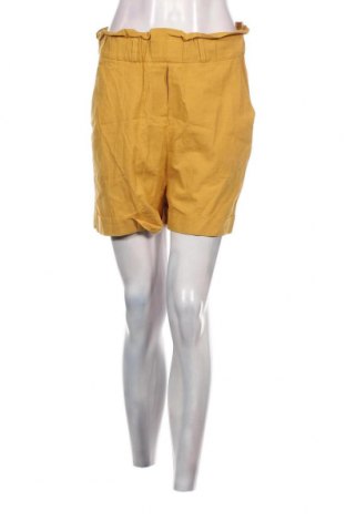 Γυναικείο κοντό παντελόνι Calliope, Μέγεθος M, Χρώμα Κίτρινο, Τιμή 4,70 €