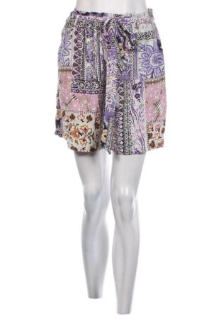 Дамски къс панталон Chicoree, Размер L, Цвят Многоцветен, Цена 9,31 лв.