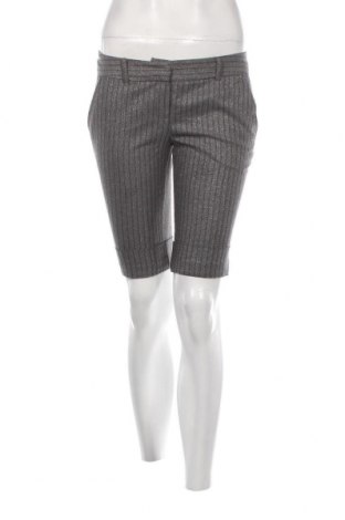 Pantaloni scurți de femei Clockhouse, Mărime S, Culoare Gri, Preț 18,75 Lei
