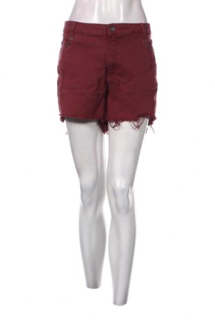 Γυναικείο κοντό παντελόνι Clockhouse, Μέγεθος XL, Χρώμα Κόκκινο, Τιμή 11,75 €