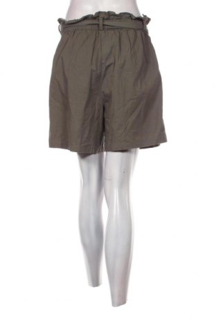 Pantaloni scurți de femei Darling, Mărime S, Culoare Verde, Preț 40,48 Lei