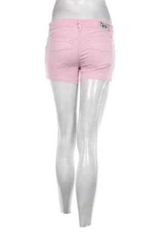 Дамски къс панталон Diesel, Размер S, Цвят Розов, Цена 98,10 лв.