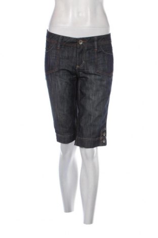 Дамски къс панталон Edc By Esprit, Размер M, Цвят Син, Цена 4,80 лв.
