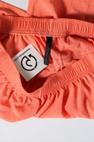 Дамски къс панталон Ellen Amber, Размер S, Цвят Оранжев, Цена 4,94 лв.
