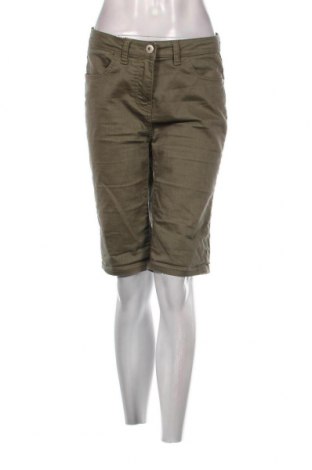 Дамски къс панталон Gina Benotti, Размер M, Цвят Зелен, Цена 7,82 лв.