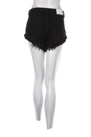 Γυναικείο κοντό παντελόνι Glamorous, Μέγεθος M, Χρώμα Μαύρο, Τιμή 3,71 €