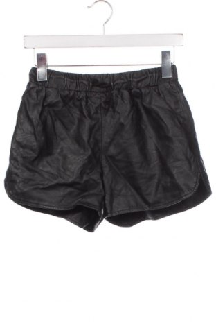 Дамски къс панталон Glamorous, Размер XS, Цвят Черен, Цена 16,32 лв.